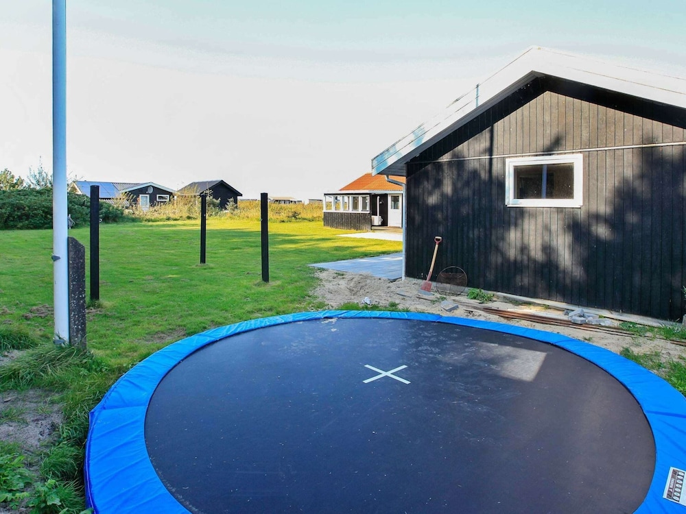 Sprawling Holiday Home in Løkken near Sea view 3