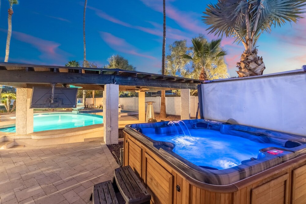 Scottsdale Palms Pickle-putt-swim-bocce Bbq-gym