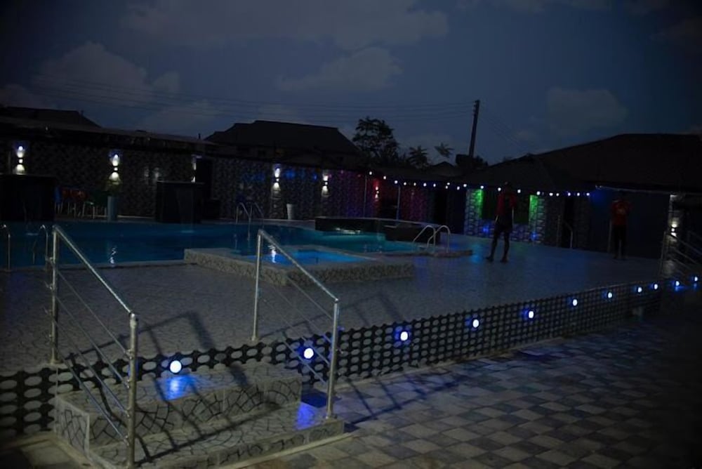 Photo 20