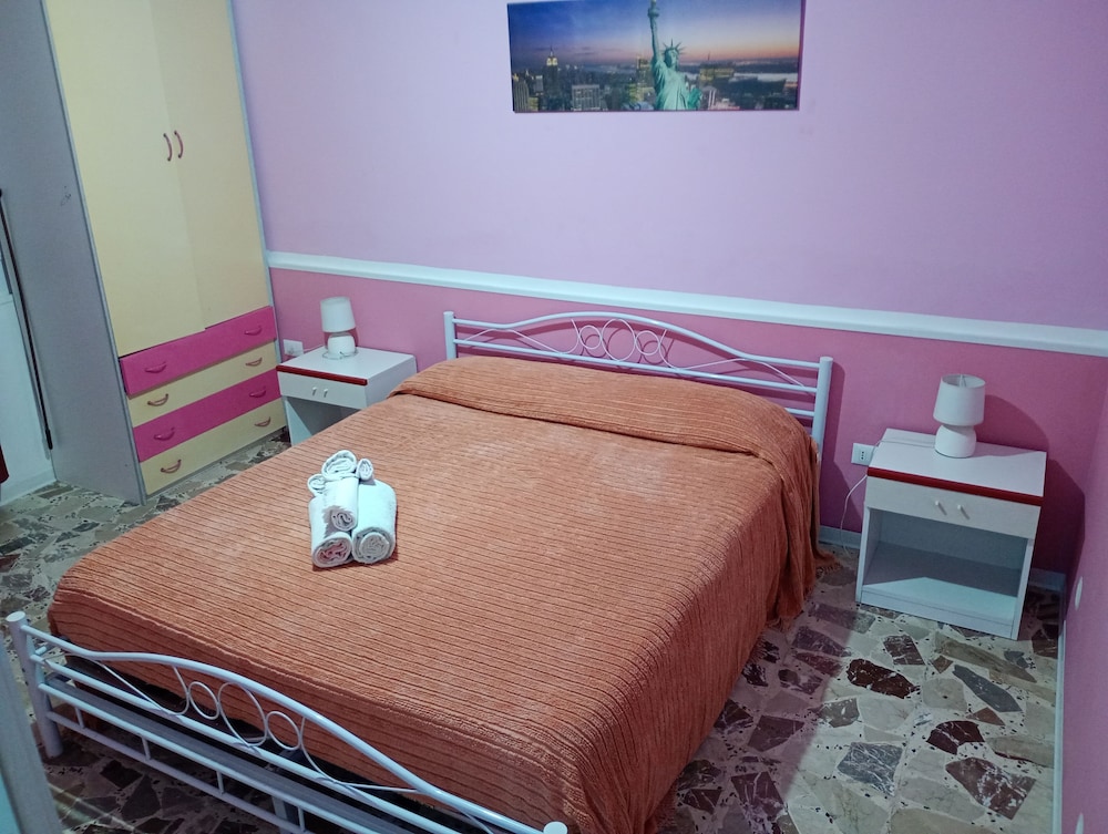 Casa Vacanze PignaRossa APT
