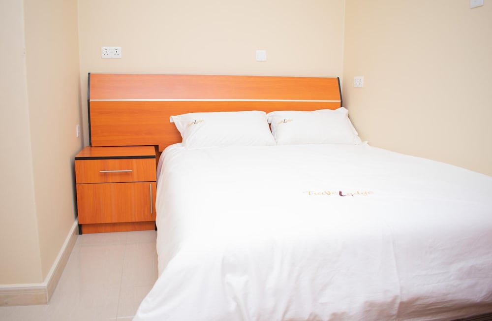 Travelodge Malawi view 2