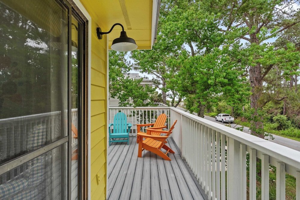 As You Like It by Avantstay Steps to Beach, Bikes, Sleeps 18!