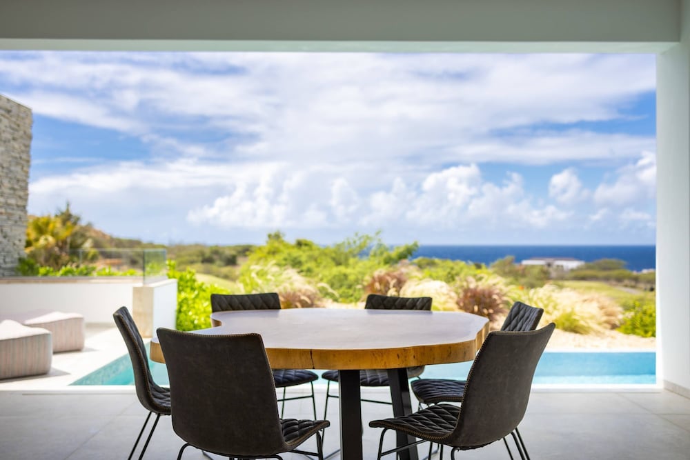 NEW The Cape at Blue Bay Golf Beach Resort