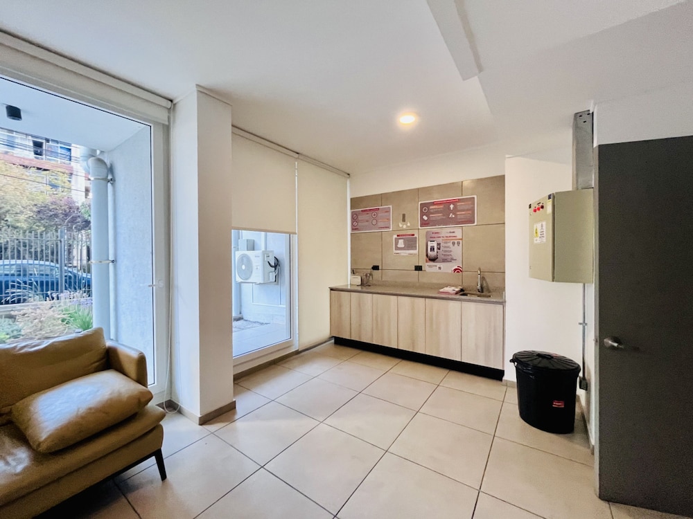 Urbano Plaza Vespucio Laundry Parking Pet Pool