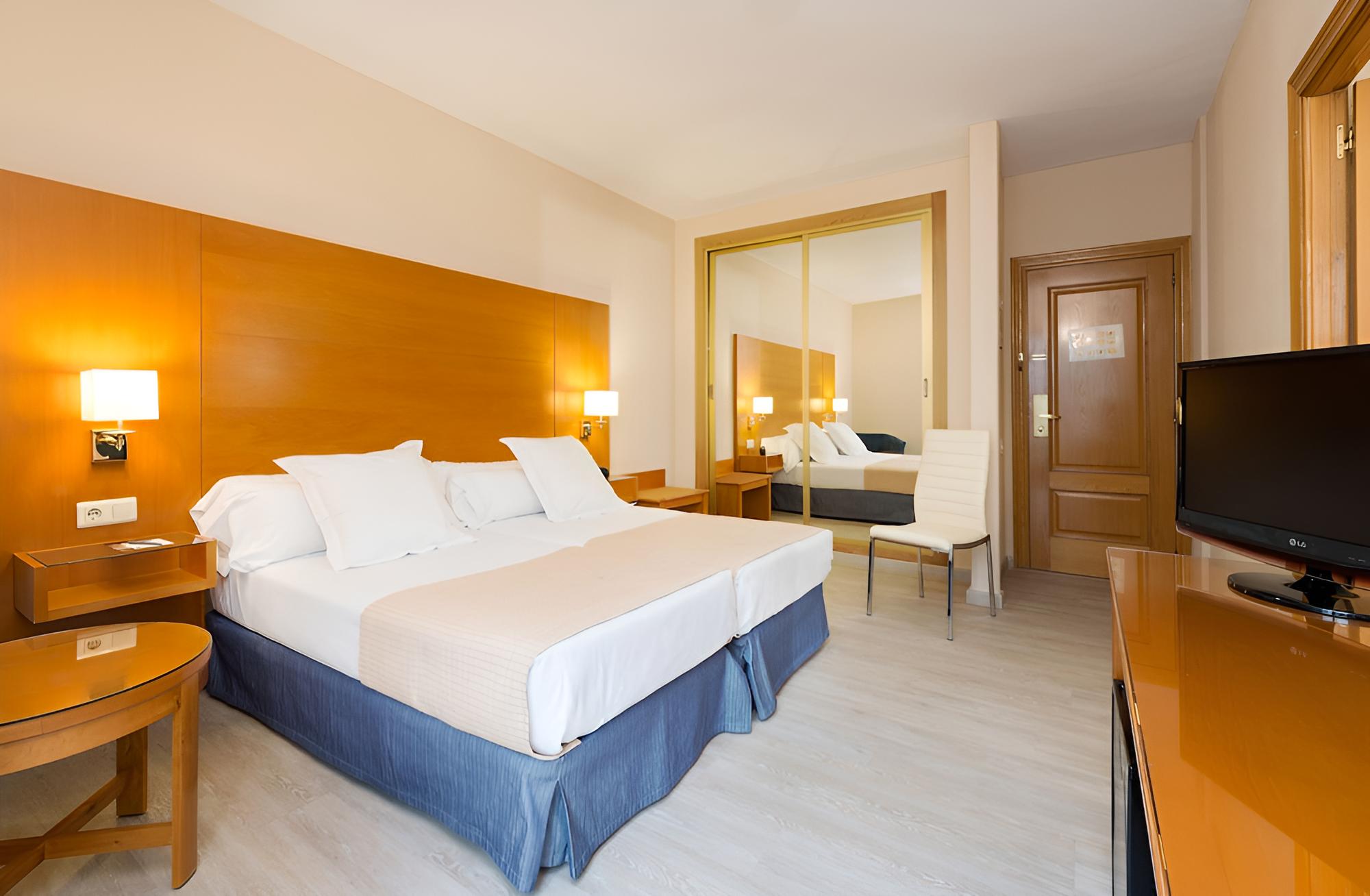 TRYP Ciudad de Alicante Hotel view 4