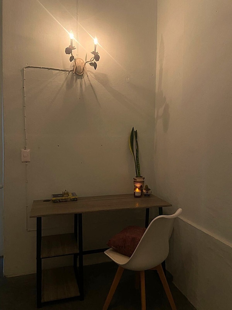 El Pinche Hostal