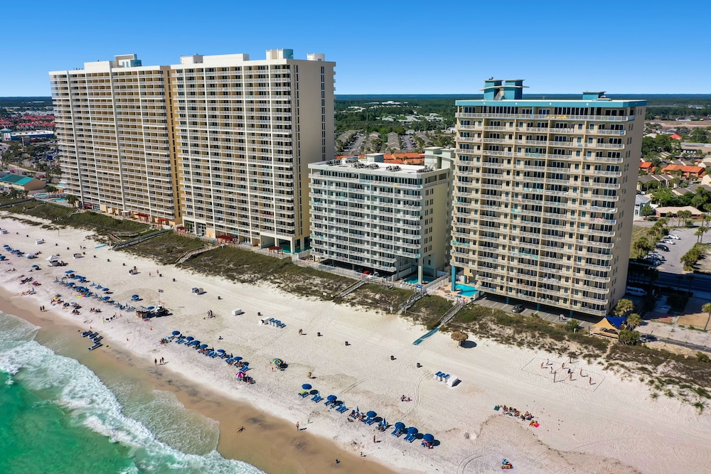 Ocean's Heaven Beachfront Condo Bliss view 5
