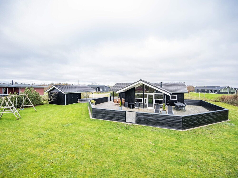 6 Person Holiday Home in Tarm