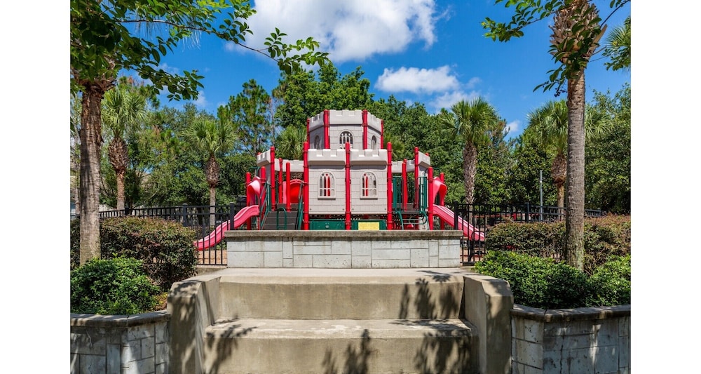 Palace in Paradise