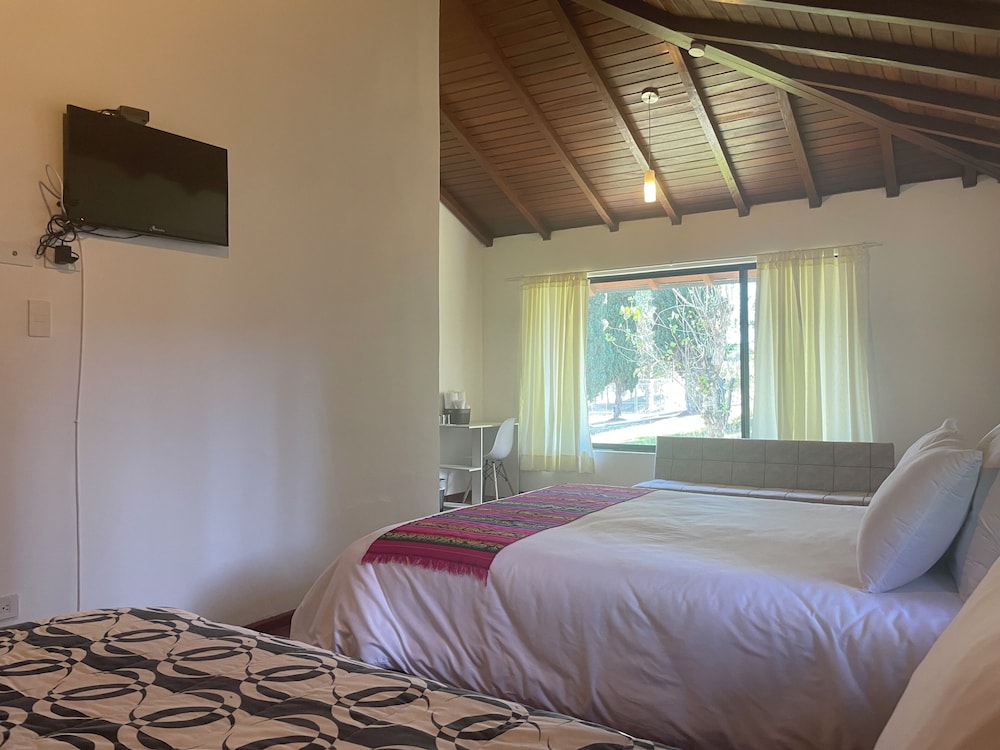 Quito Airport Suites
