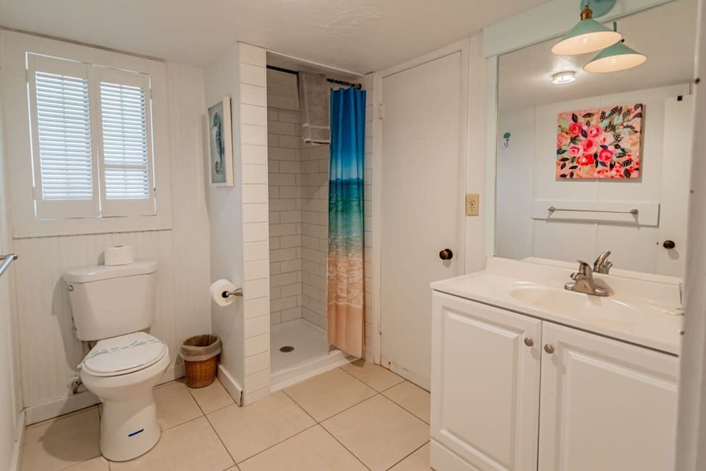 Pelican Beach Private Ocean Front Beach House- Sleeps 10 Bring Your Surf Boards