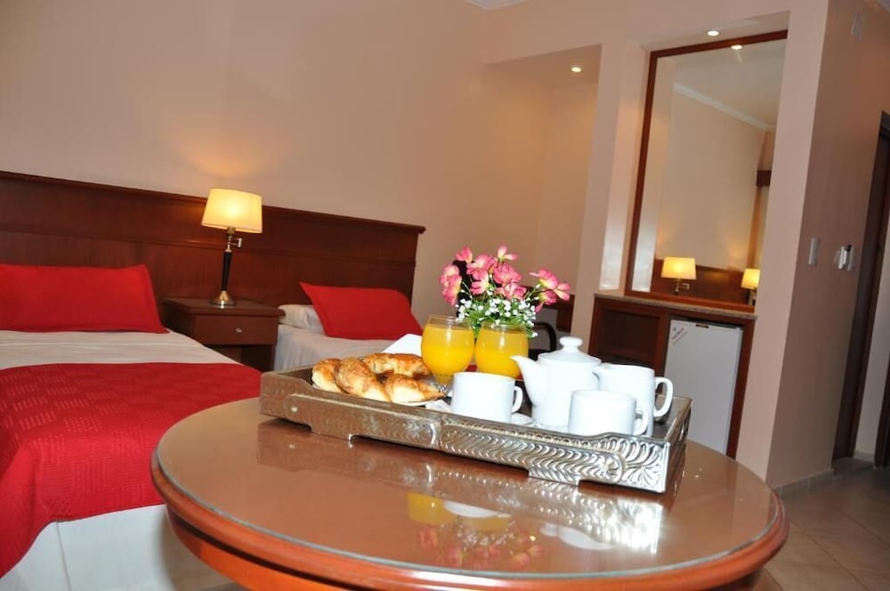 RealNoa Hotel