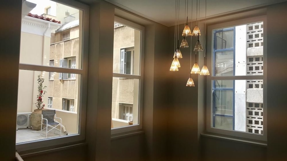 Metis Athens Suites