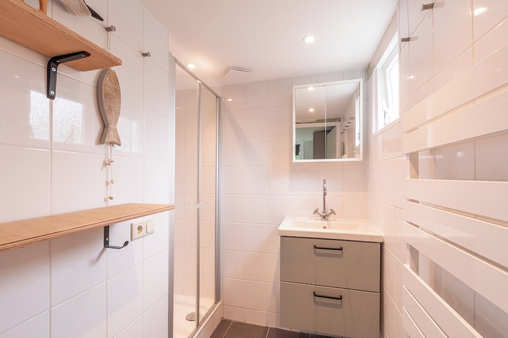 Duinland 50 Holiday Home for 4-people Near Beach