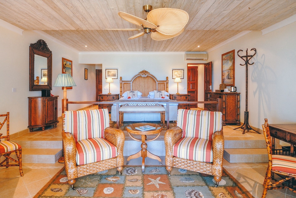 Bequia Beach Hotel Luxury Resort & Spa - Photo 19