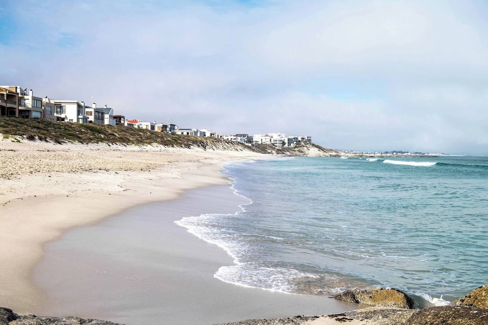 The Views - Oceanview Haven in Langebaan - 3 Levels of Luxury