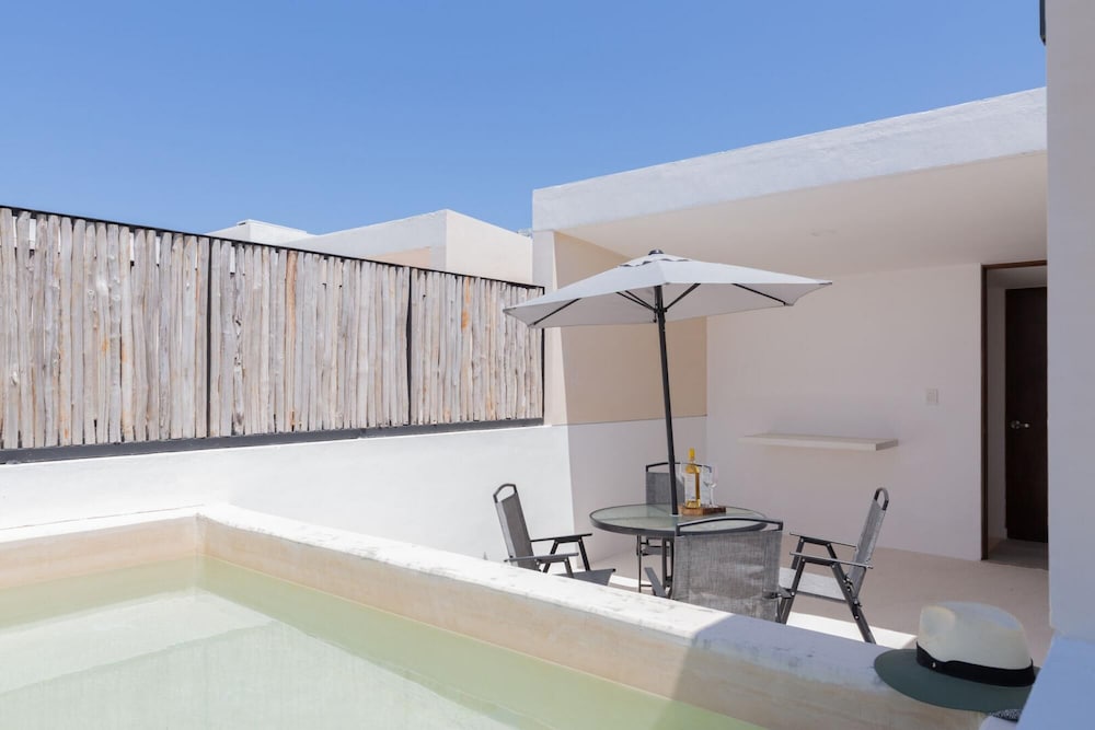 Luxurious Apartment in Lovely Complex With Dreamy Gardens Yoga Terrace Hammocks Swimming Pool