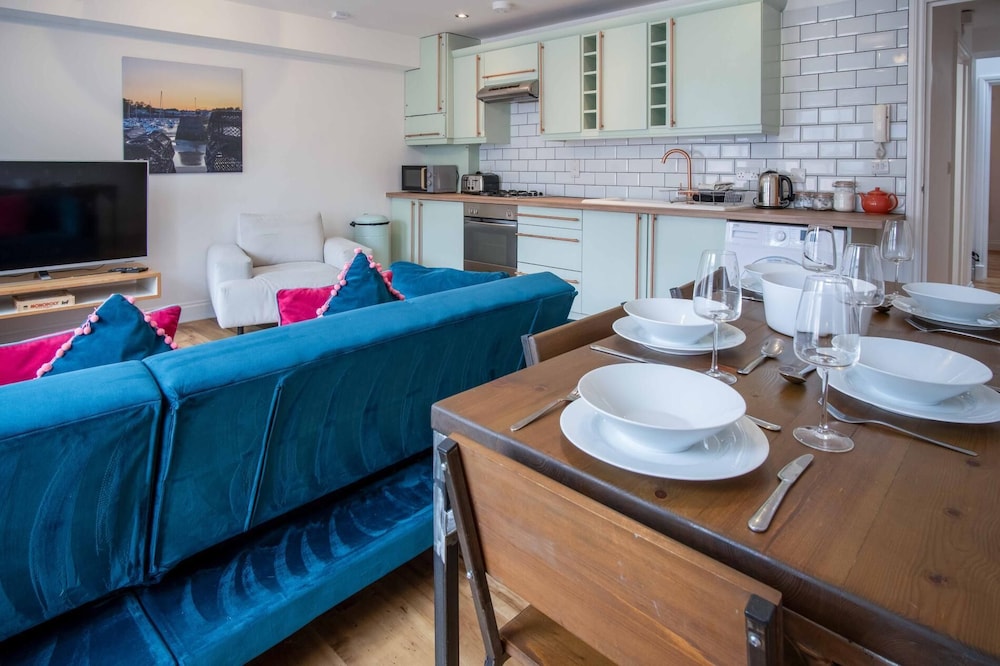Kensington Apartment - 2 Bedroom - Saundersfoot