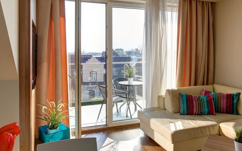 Marina Jastarnia - Apartamenty - Basen