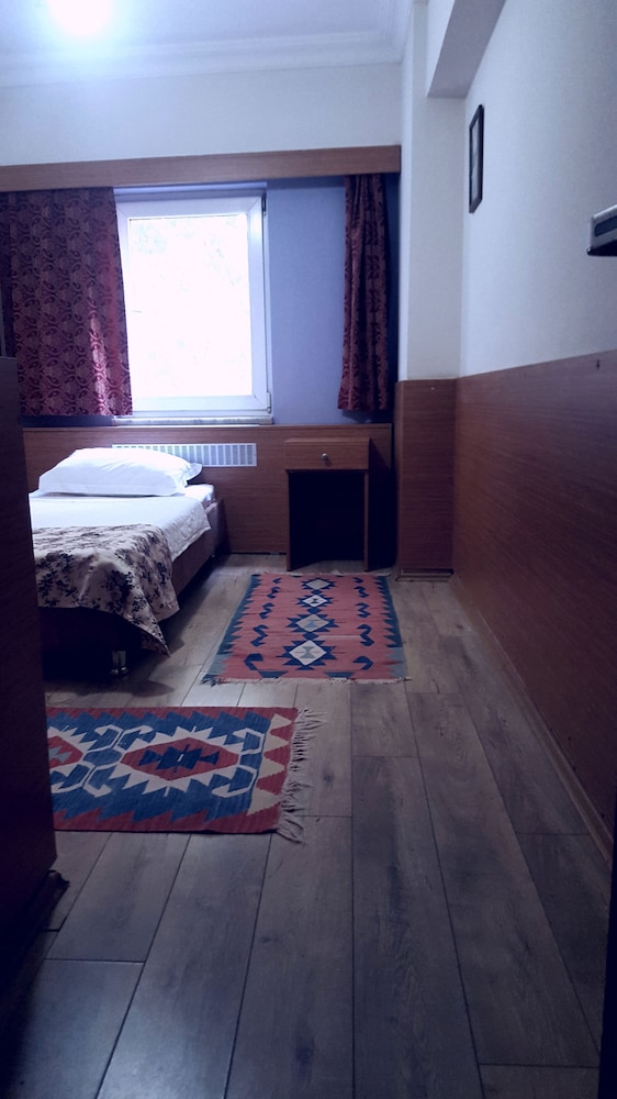 Kadikoy Otel
