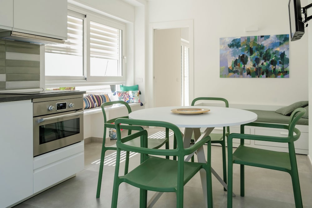 Addaura Marina Apartment by Wonderful Italy