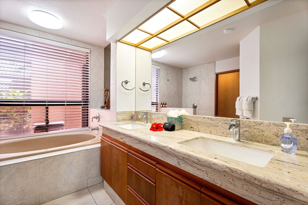 Spacious Ground Floor Villa - Ocean View - Vrkcv