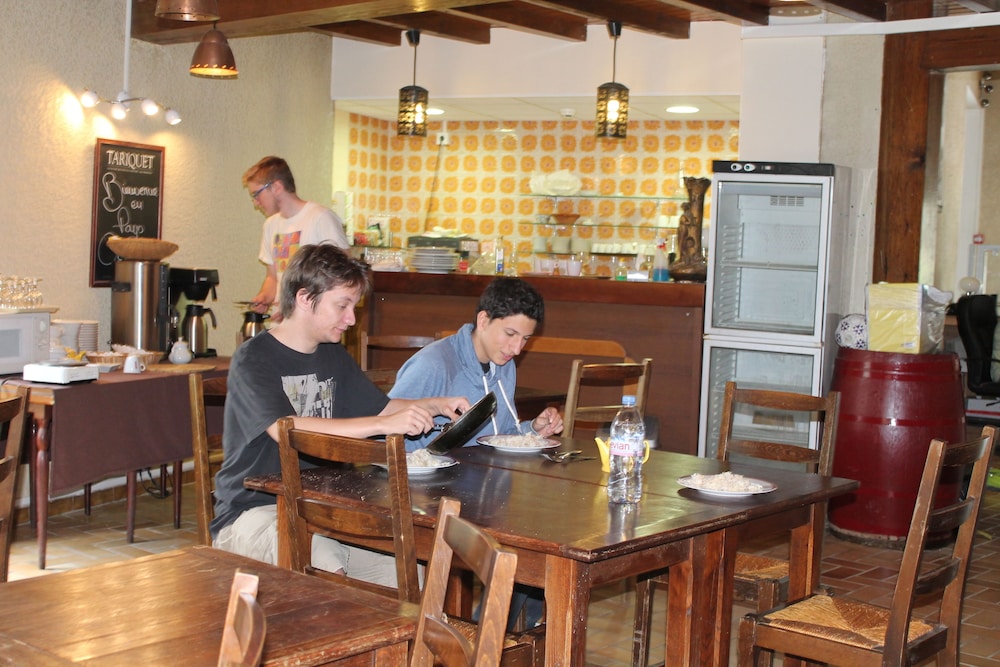 Friendly Auberge - Hostel