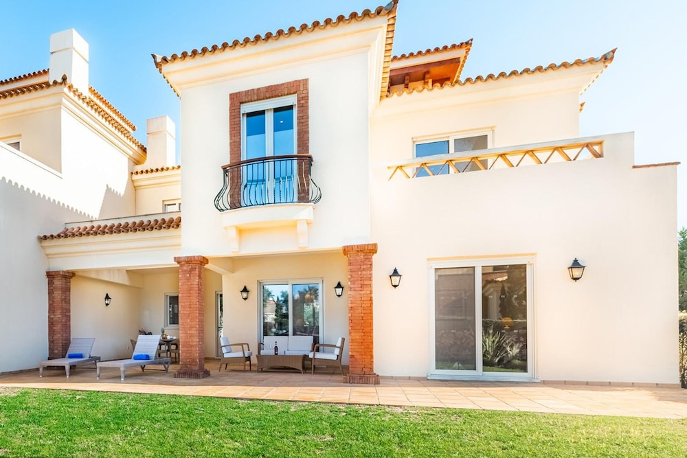 Villa Monte Rei 8 in Vila Nova de Cacela