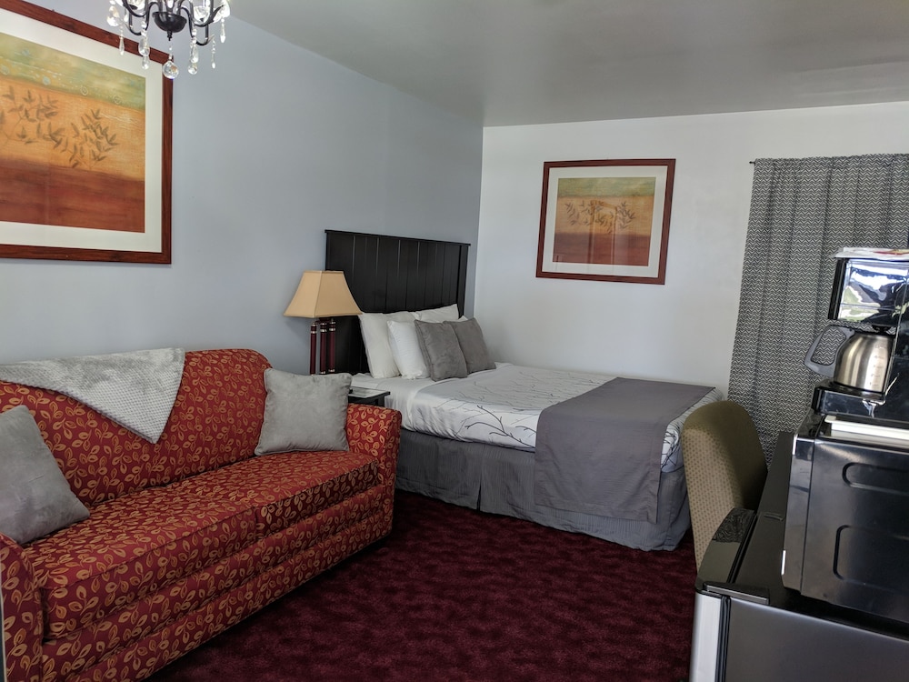 Skyview Motel - Property Image 30