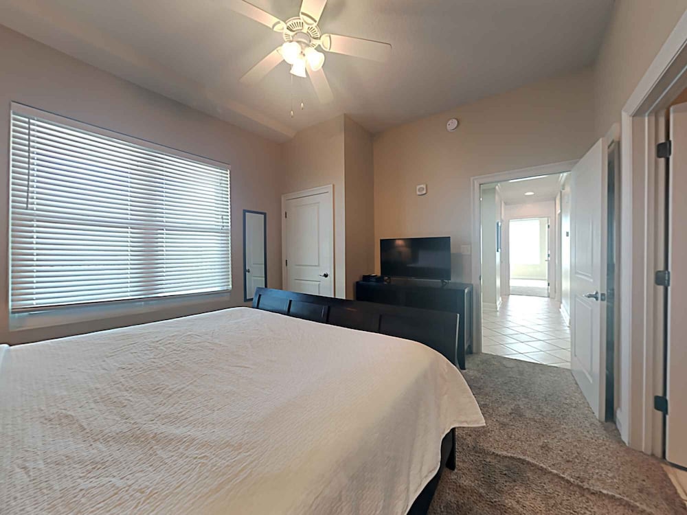 Wharf by Southern Vacation Rentals view 5