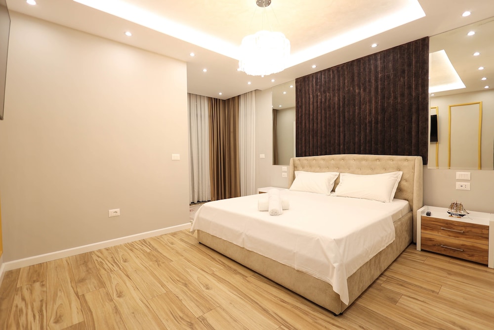 Grandstay Apartments 19