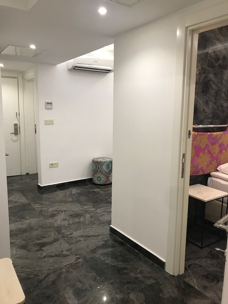 B Guest Otel - Image 27