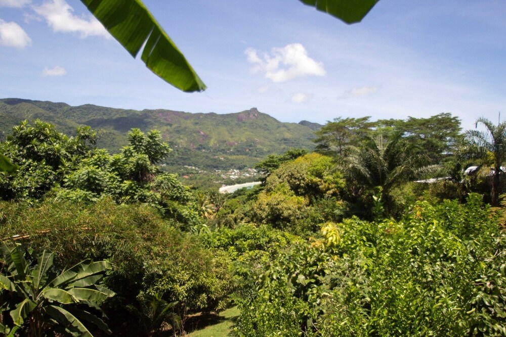 Lemongrass Lodge