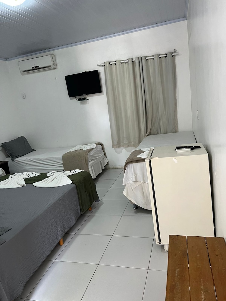 Pousada Nova Paraiso dos Guaras