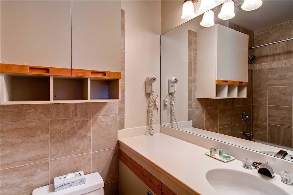 1203 Trappeur's Lodge, Trappeur's Crossing Apartment 2