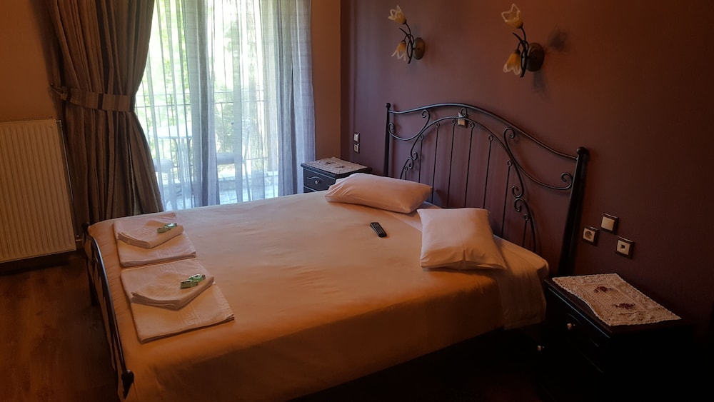 Kastania Guesthouse photo 3