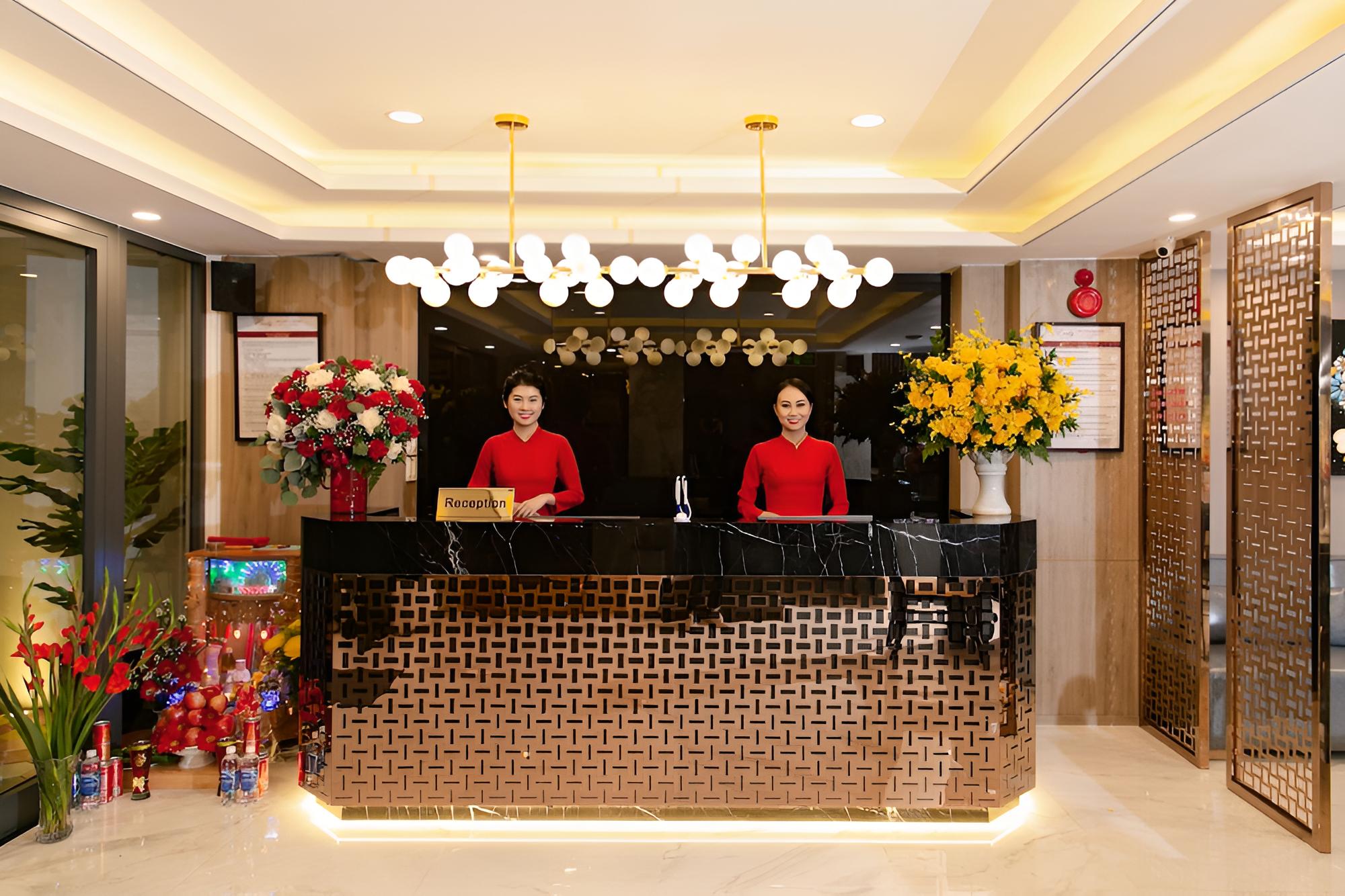 Emily Hotel & Apartments