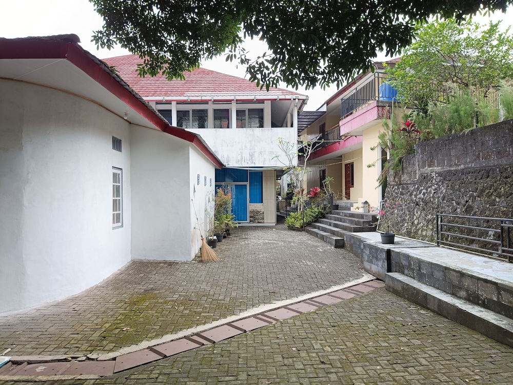 Hotel STIPRAM Kaliurang Yogyakarta