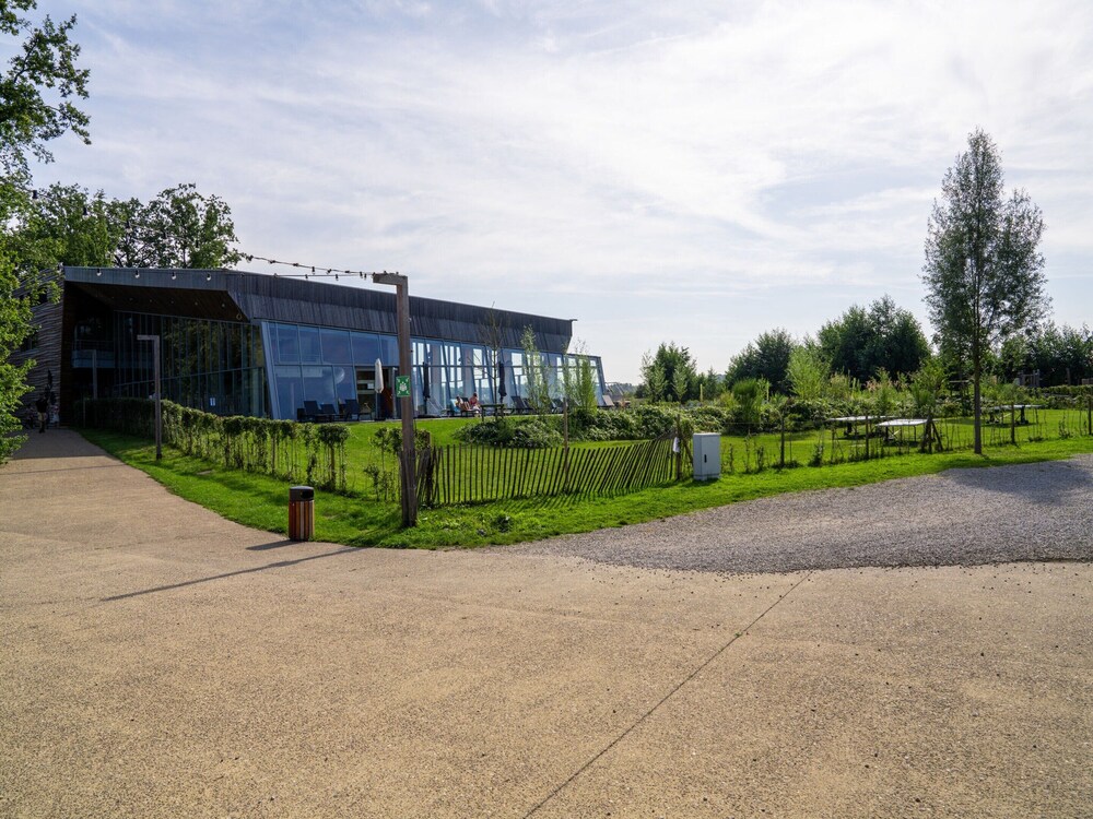 Peaceful Bungalow Escape