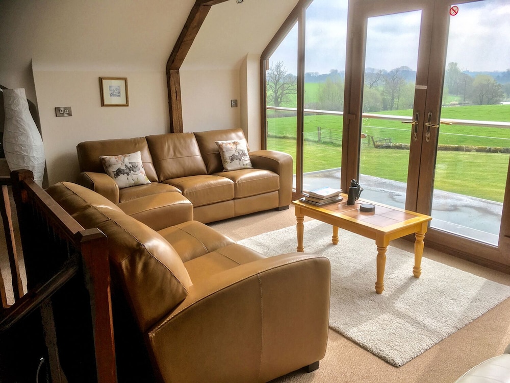 Lake View Cottage