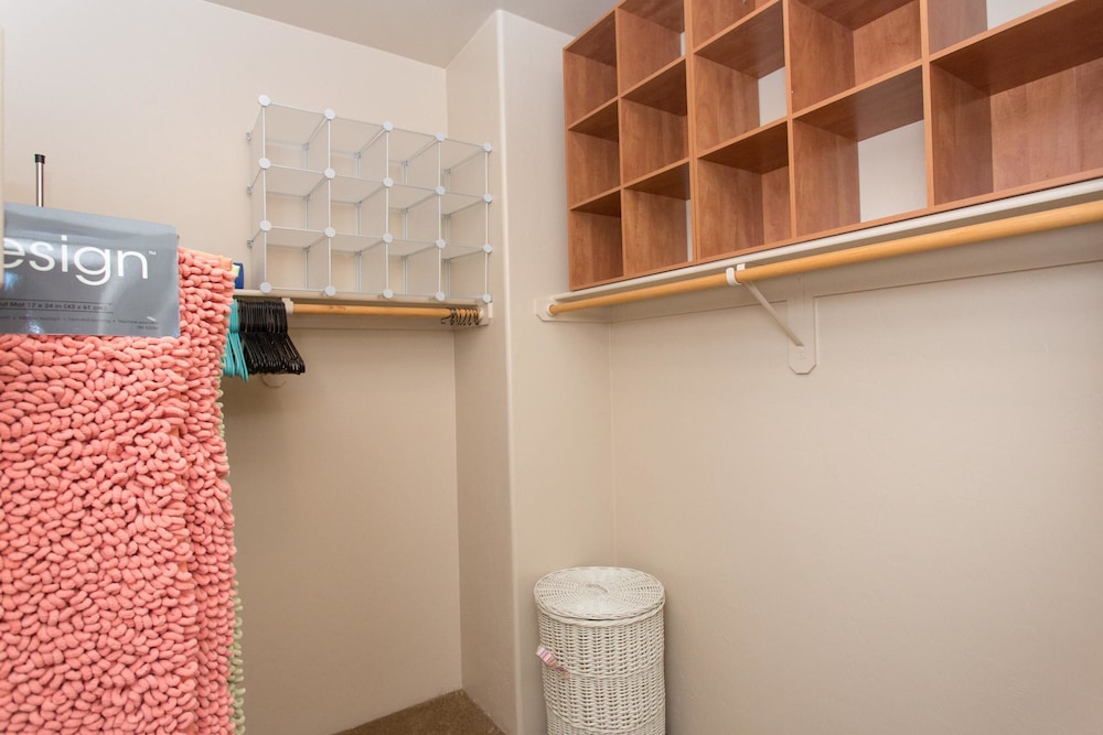 Heart of Tucson By Signature Vacation Rentals