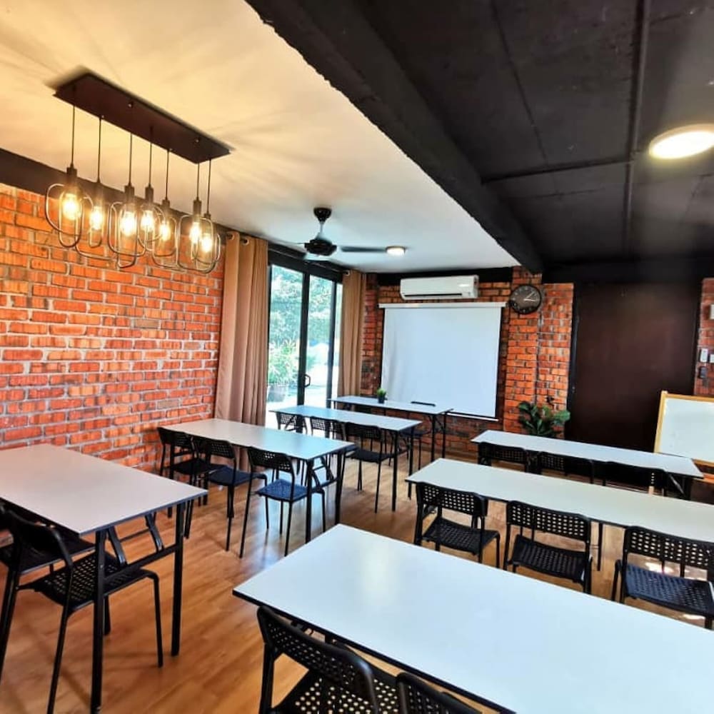 meeting & event spaces