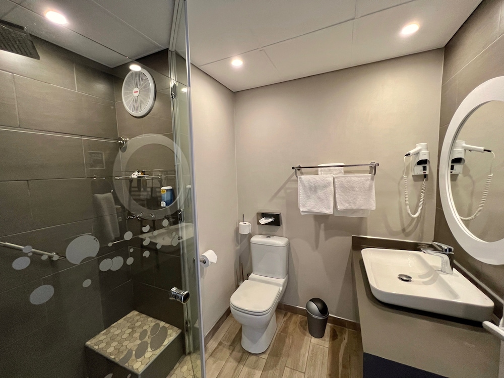 Lüderitz Nest Hotel