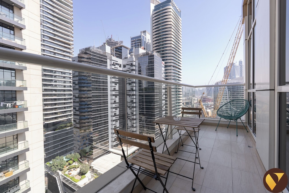 Vogue Downtown Mon Reve near Dubai Mall