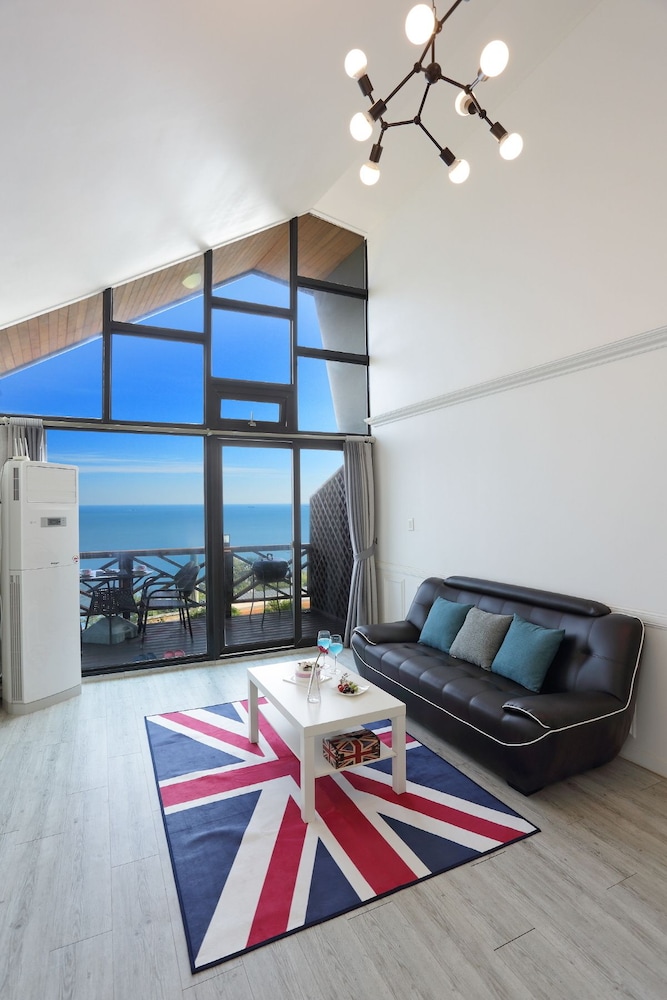 Healing View Pension