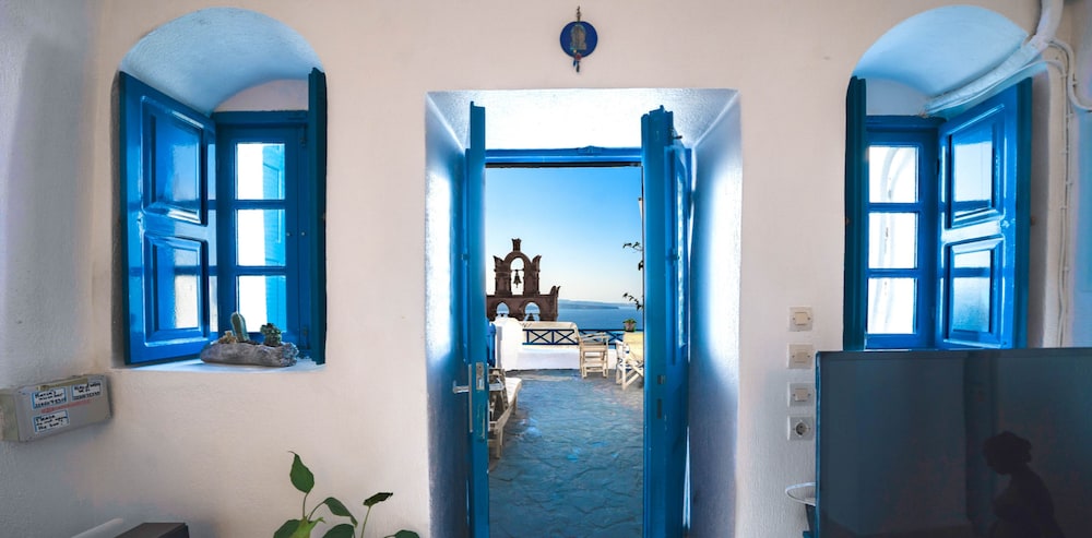 Santorini Paradise