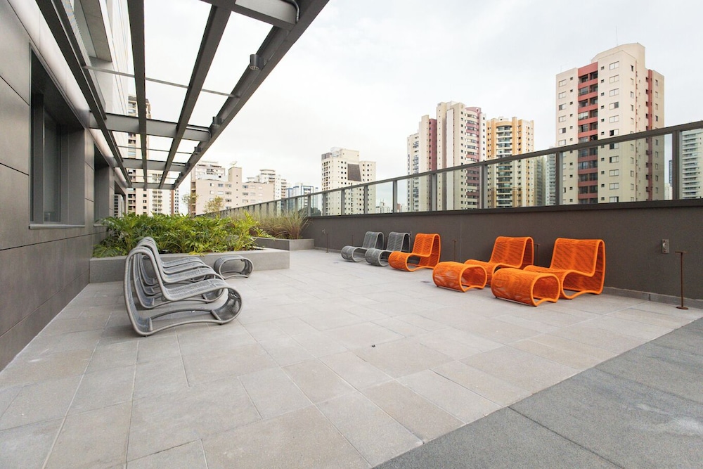 Studio c Piscina Wi-fi e ar na Vila Gomes Cardim