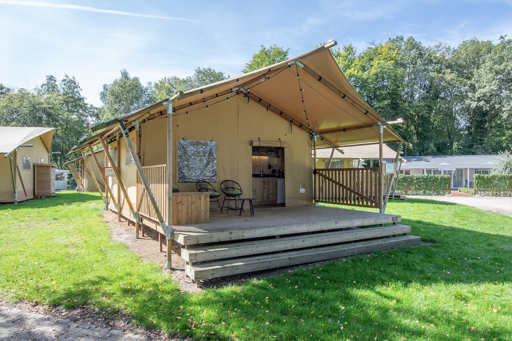 Safari Tent in Arcen Near Nature