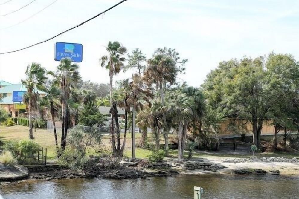 River Side Inn