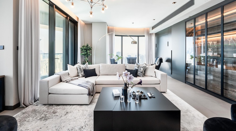 Modern 4BR M w Beach Access at Address JBR